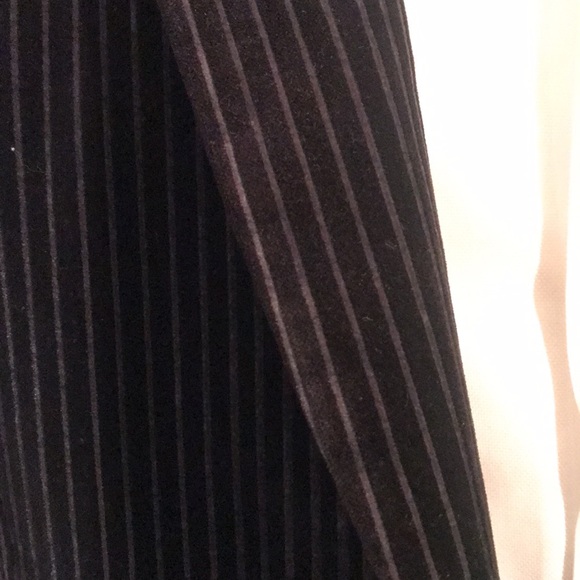 International concept Velvet Coat - Picture 10 of 17